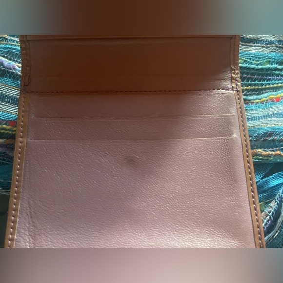 Milk chocolate patent leather Chanel wallet. Approximately 4 x 4 inches. EUC. - Picture 11 of 16